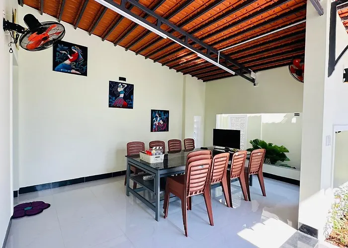 Ngoc Chau Chi Nhanh 2 - 4 Phong Ngu, Co Bep, Phong An, Phong Khach, Mien Phi San Bbq Va Bai Xe O To Rong Rai Вилла *